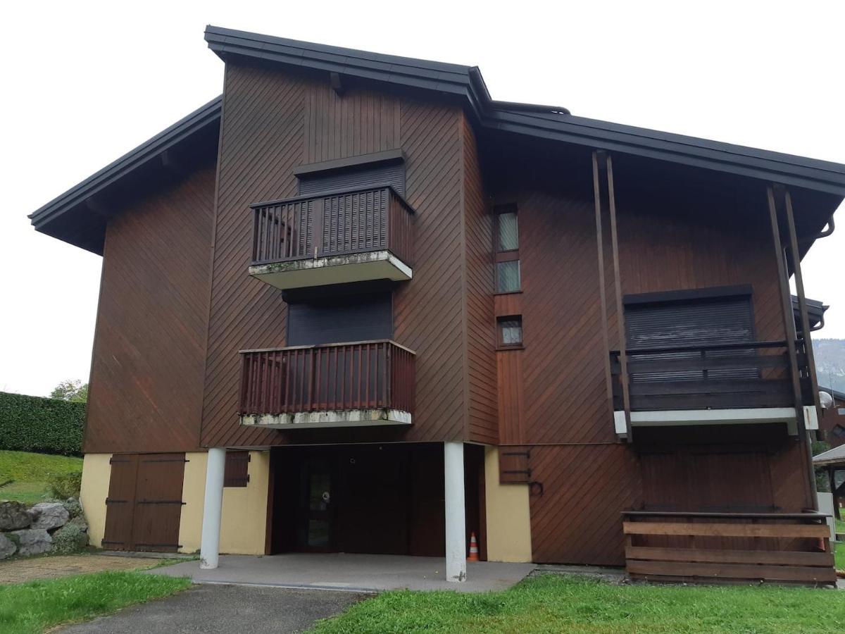 Red Apple Carroz Duplex De Charme Wifi Parking Balcon Tv Ski-Bus Les Carroz-d'Araches Exterior foto
